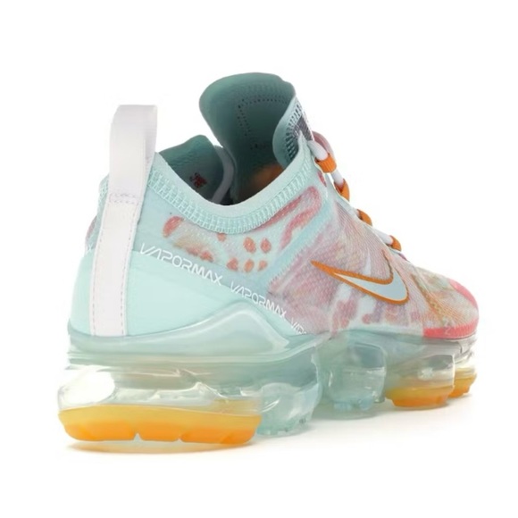 Nike Air VaporMax - Women's - Picture 6 of 8